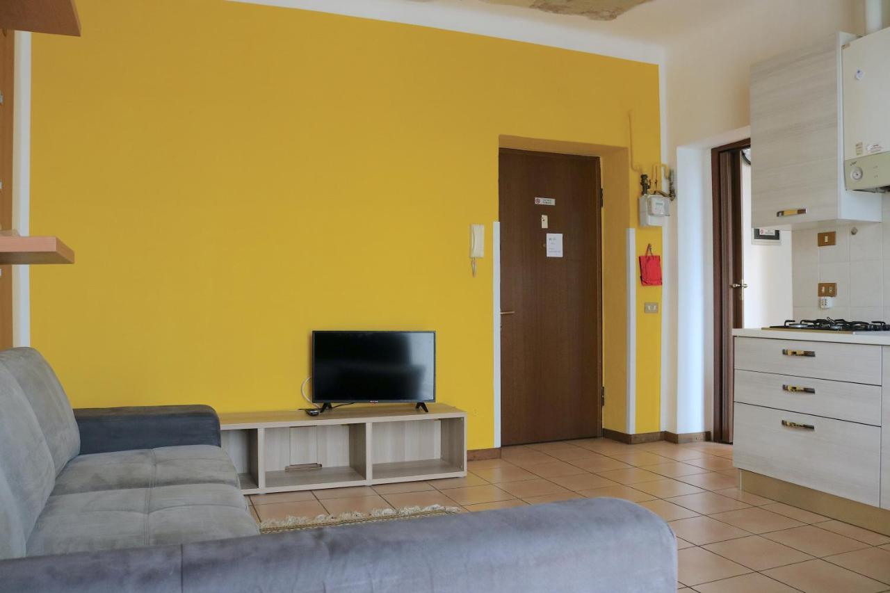 Le Residenze Della Poetessa Apartment Corsico Exterior photo